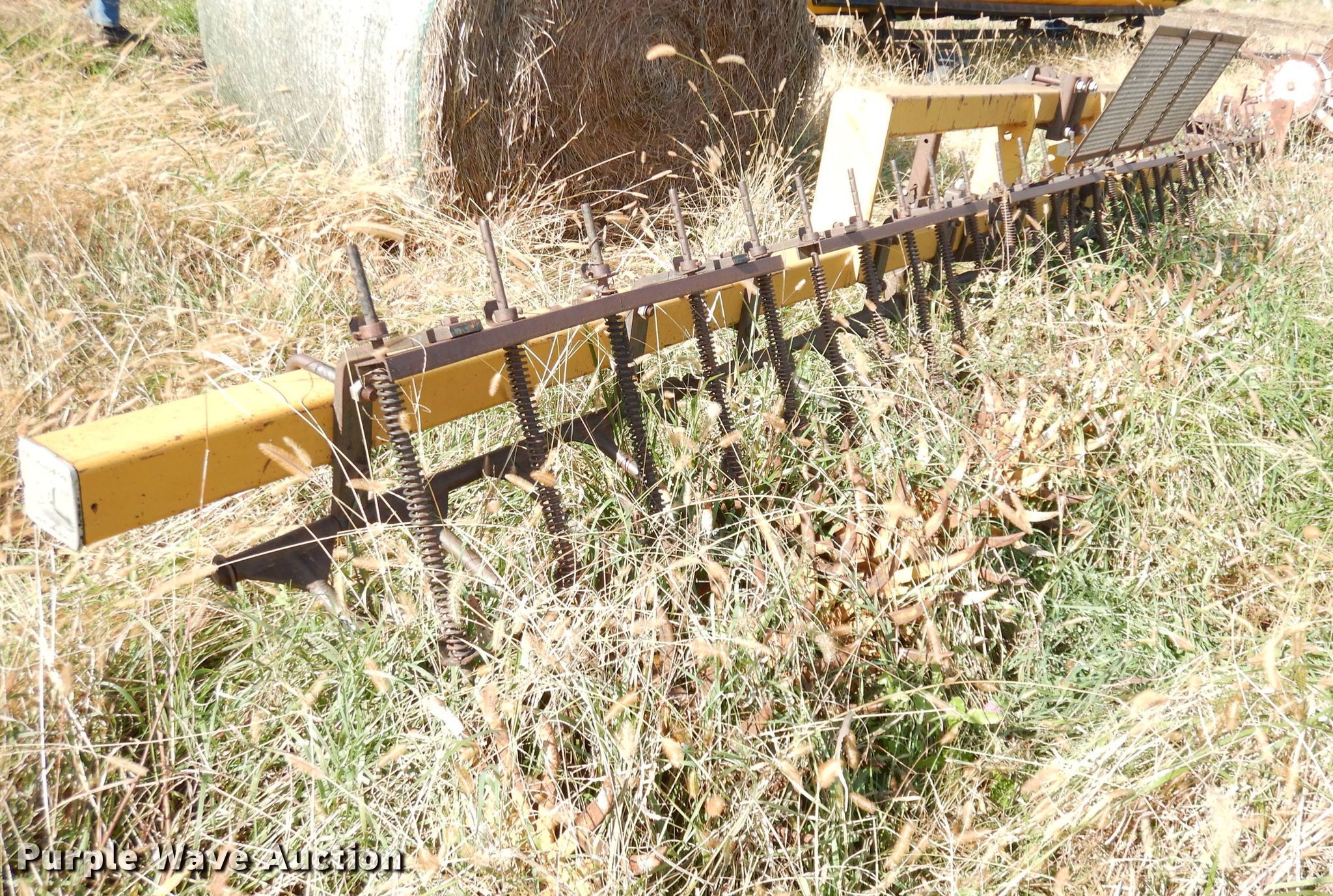 Hamby rotary hoe in Overbrook, KS Item DK3116 sold Purple Wave