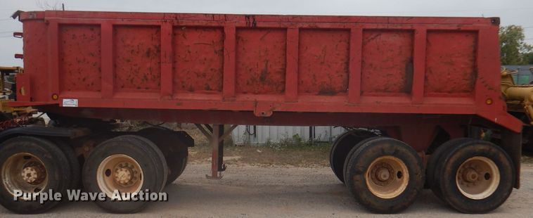 image for item DA5487 1993 Hilbilt  end dump trailer