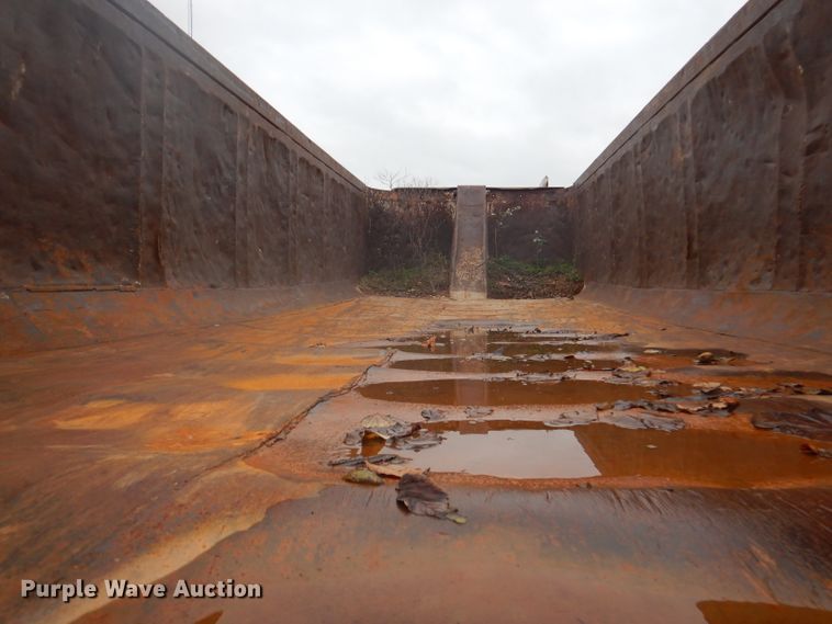 image for item DA5487 1993 Hilbilt  end dump trailer