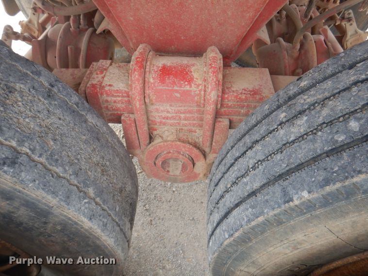 image for item DA5487 1993 Hilbilt  end dump trailer