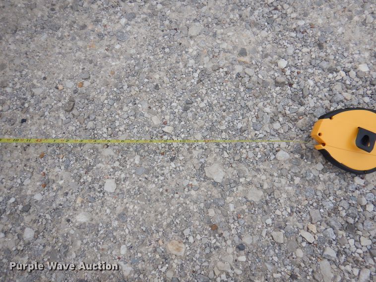 image for item DA5488 1994 Holden HPD46235  lowboy equipment trailer