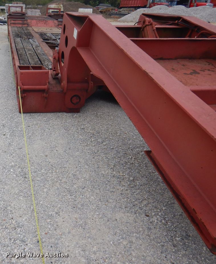 image for item DA5488 1994 Holden HPD46235  lowboy equipment trailer