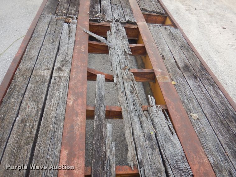 image for item DA5488 1994 Holden HPD46235  lowboy equipment trailer