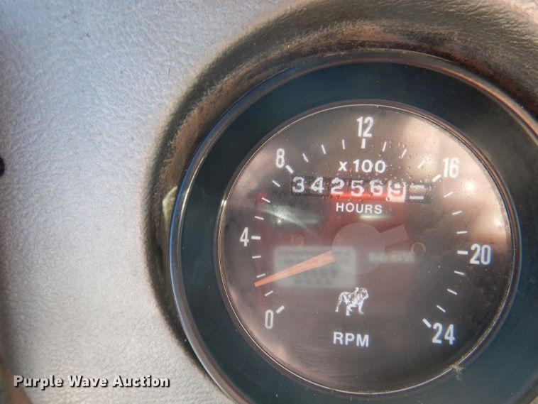 image for item DA5499 1999 Mack RD688S  roll-off container truck