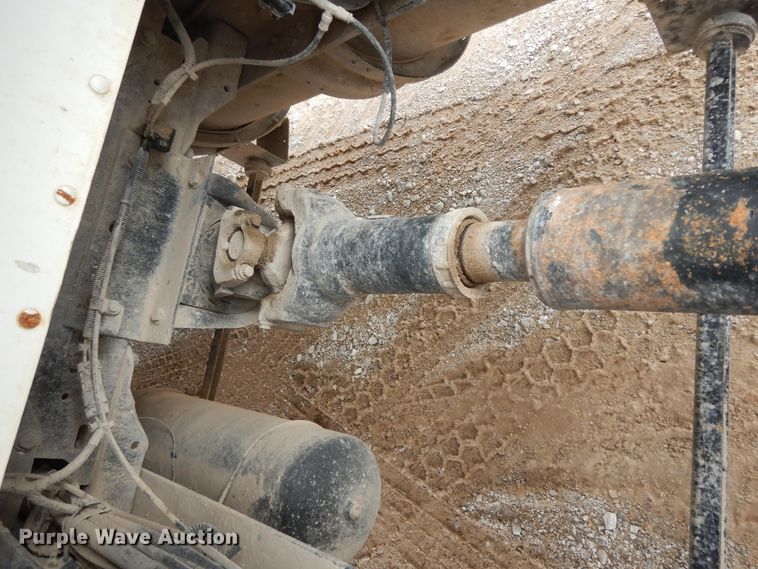 image for item DF0285 2008 Kenworth W900L  semi truck