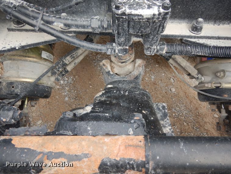 image for item DF0285 2008 Kenworth W900L  semi truck