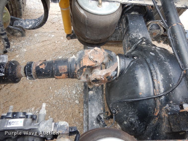 image for item DF0285 2008 Kenworth W900L  semi truck