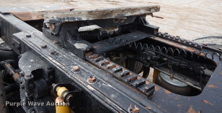 image for item DF0285 2008 Kenworth W900L  semi truck