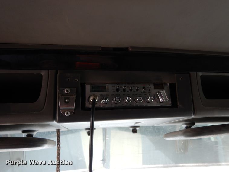 image for item DF0285 2008 Kenworth W900L  semi truck