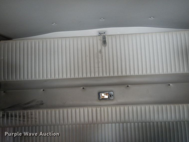 image for item DF0285 2008 Kenworth W900L  semi truck