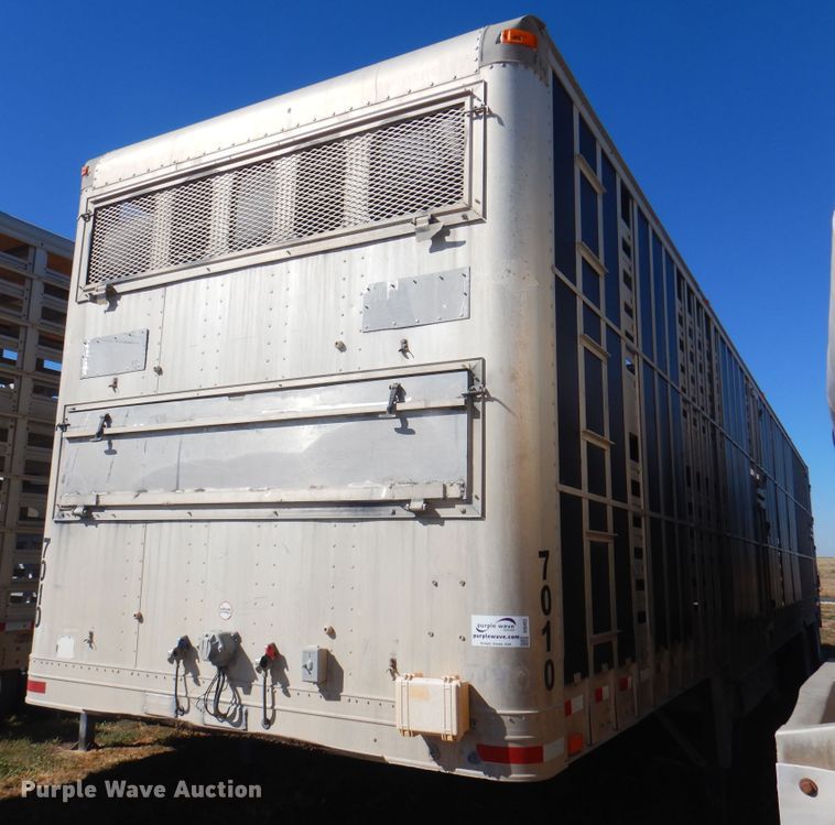 image for item DI5452 1998 Eby  livestock trailer