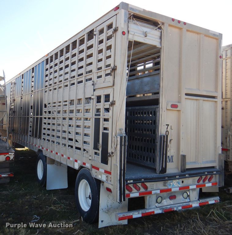 image for item DI5452 1998 Eby  livestock trailer