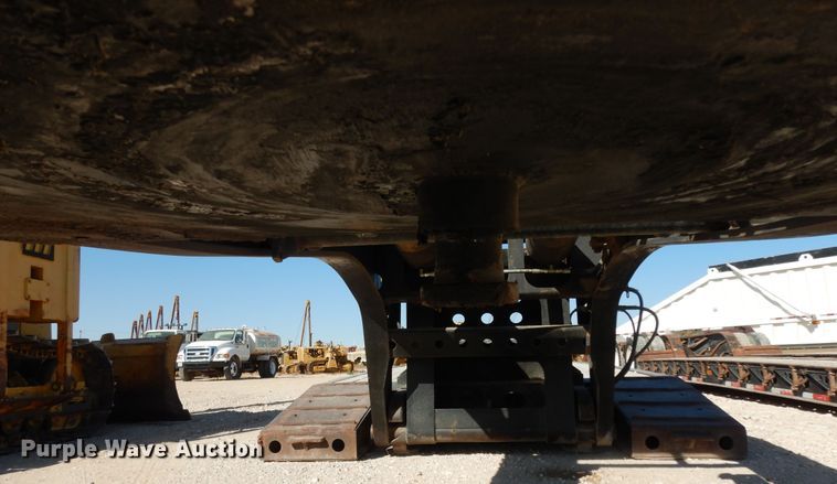 image for item DI8517 2000 Fontaine TH55-FLD  lowboy equipment trailer