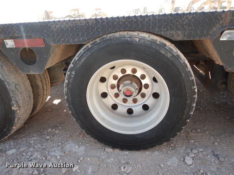 image for item DI8517 2000 Fontaine TH55-FLD  lowboy equipment trailer