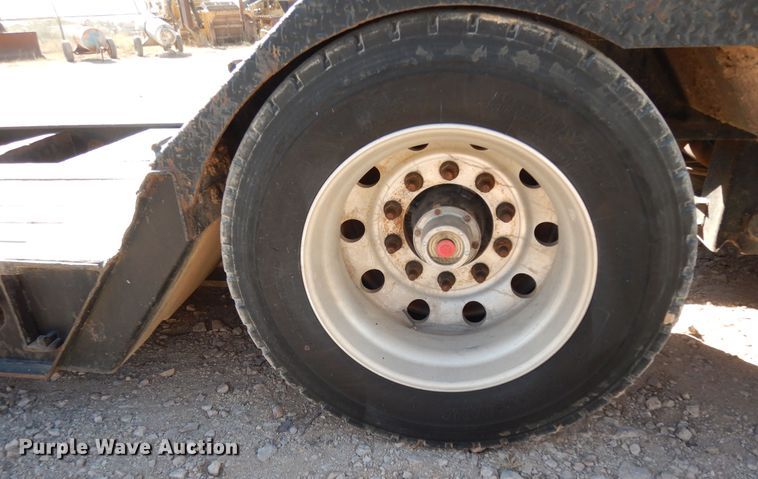 image for item DI8517 2000 Fontaine TH55-FLD  lowboy equipment trailer