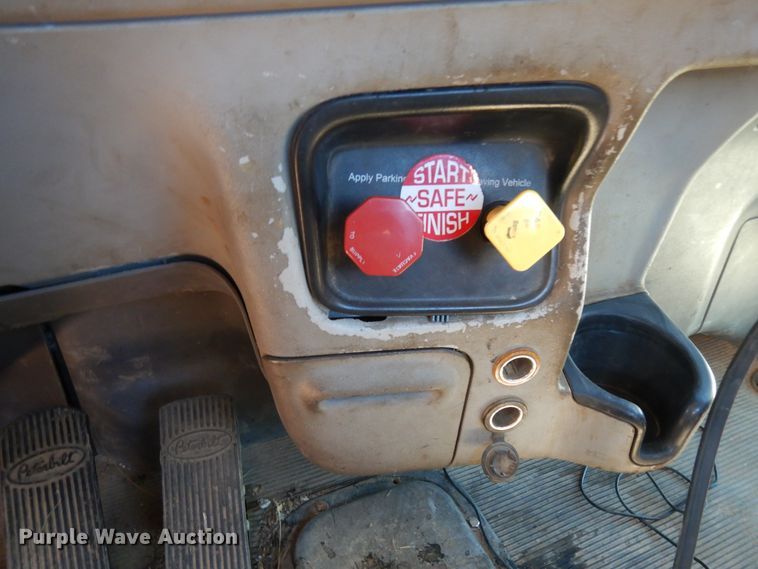 image for item DI8530 2006 Peterbilt 379  semi truck