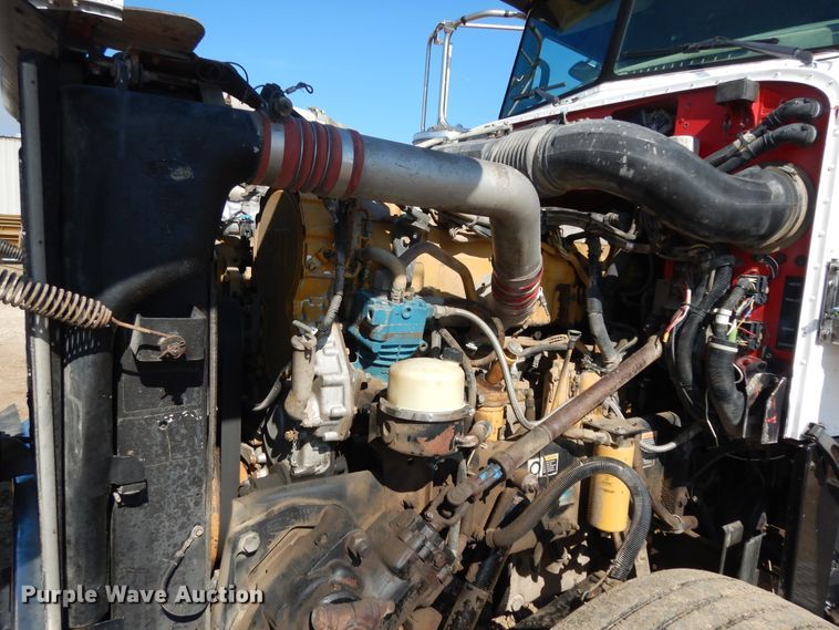 image for item DI8530 2006 Peterbilt 379  semi truck