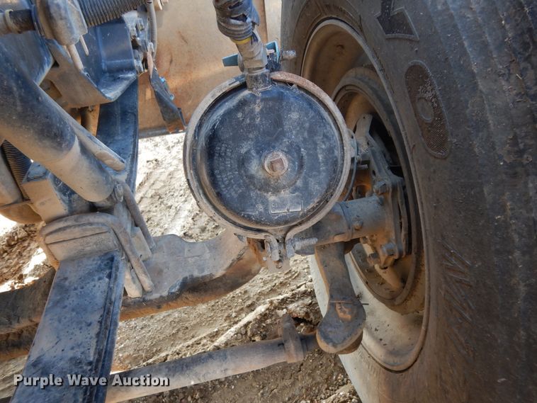 image for item DI8530 2006 Peterbilt 379  semi truck