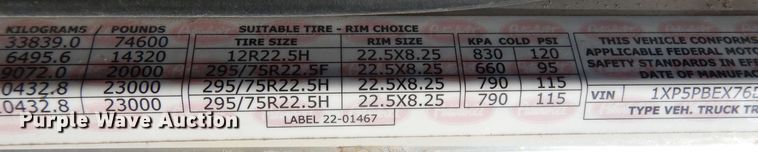 image for item DI8530 2006 Peterbilt 379  semi truck