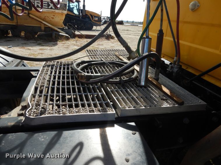 image for item DI8531 1999 Mack RD688S  semi truck