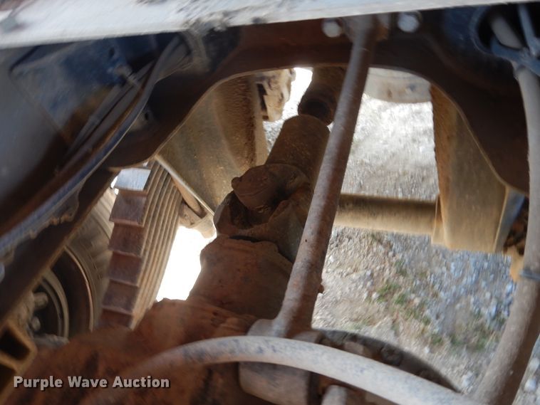 image for item DI8531 1999 Mack RD688S  semi truck