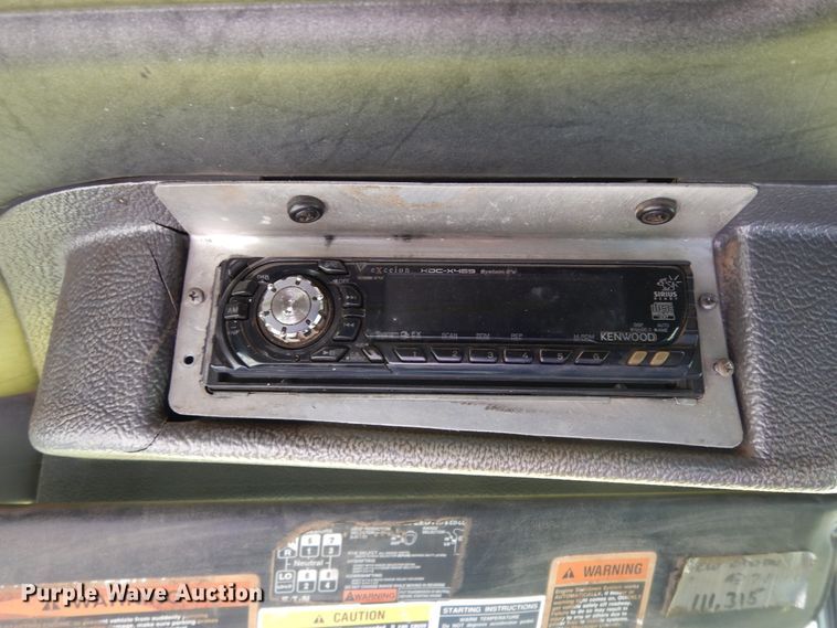 image for item DI8531 1999 Mack RD688S  semi truck