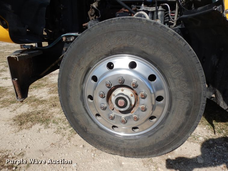 image for item DI8531 1999 Mack RD688S  semi truck