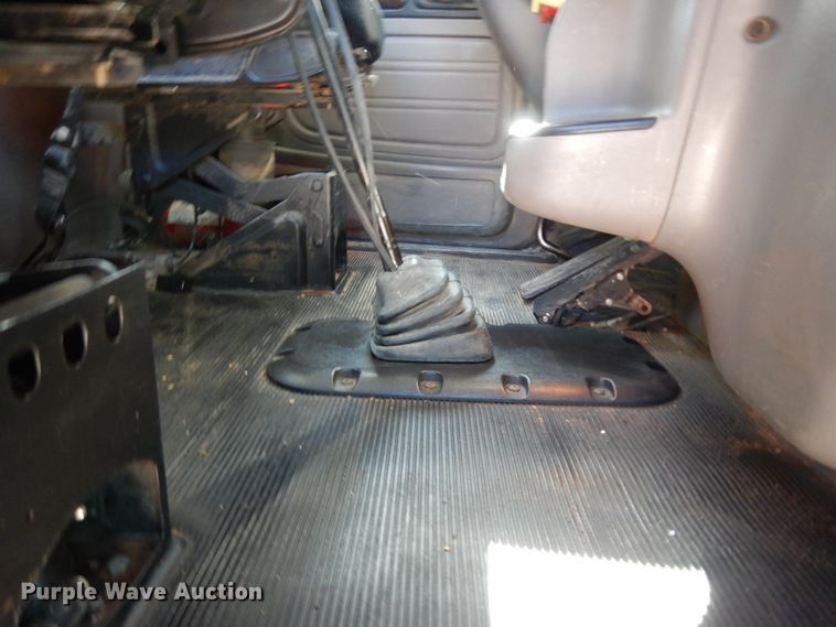 image for item DI8540 2012 Peterbilt 388  semi truck