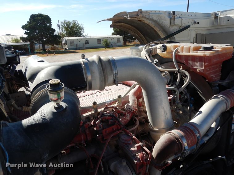 image for item DI8540 2012 Peterbilt 388  semi truck