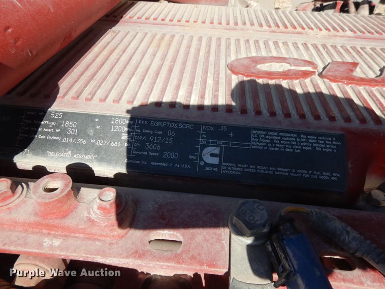 image for item DI8540 2012 Peterbilt 388  semi truck