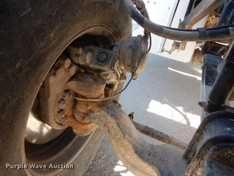 image for item DI8540 2012 Peterbilt 388  semi truck