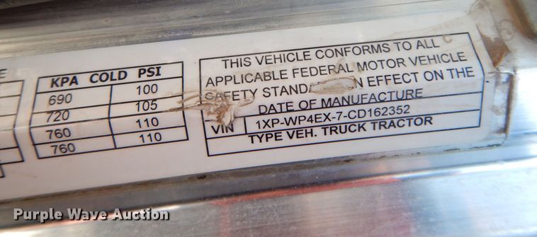 image for item DI8540 2012 Peterbilt 388  semi truck