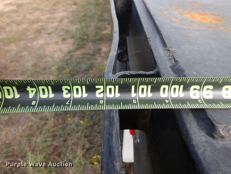 image for item DJ7443 1993 Utility Trailer  flatbed trailer