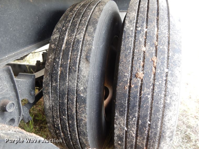 image for item DJ7443 1993 Utility Trailer  flatbed trailer