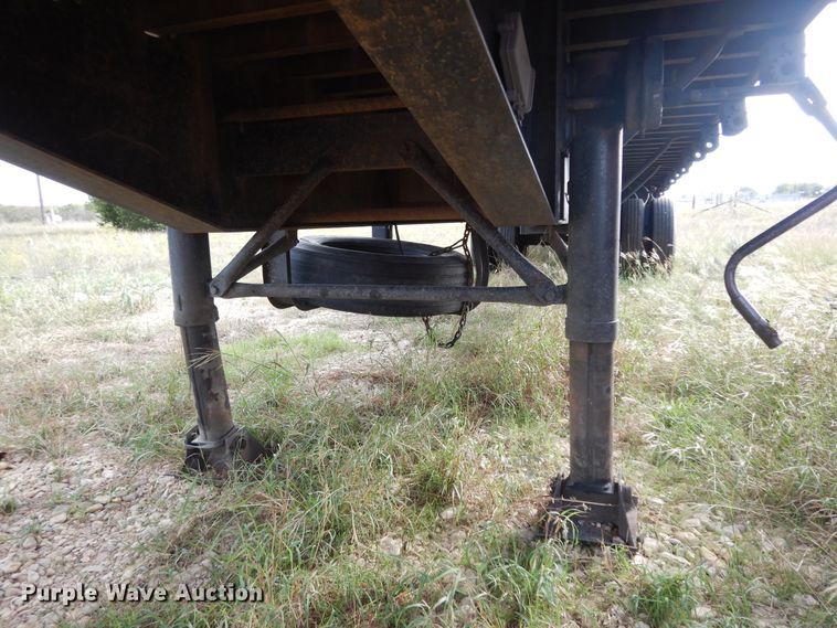 image for item DJ7444 1985 Lufkin FL-75 AR  flatbed trailer