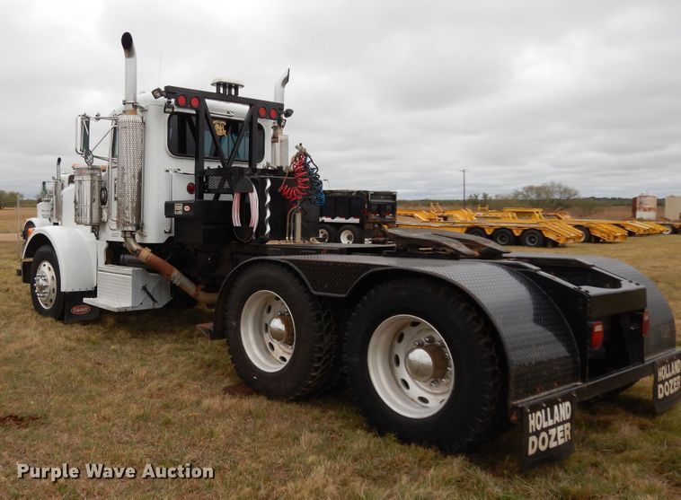 image for item DJ7470 1996 Peterbilt 378  semi truck