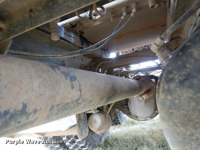 image for item DJ7470 1996 Peterbilt 378  semi truck