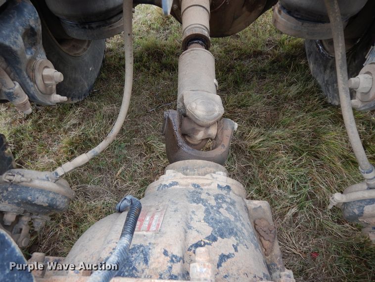 image for item DJ7470 1996 Peterbilt 378  semi truck