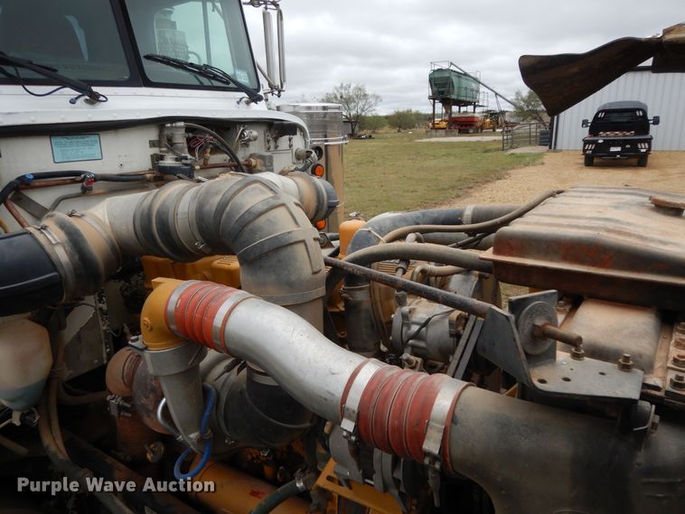 image for item DJ7470 1996 Peterbilt 378  semi truck