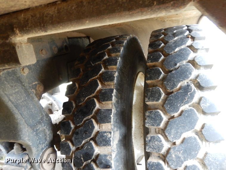 image for item DJ7470 1996 Peterbilt 378  semi truck