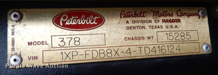 image for item DJ7470 1996 Peterbilt 378  semi truck