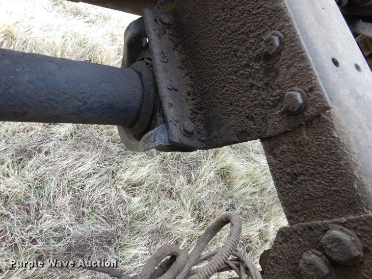 image for item DJ7471 2000 Peterbilt 378  semi truck