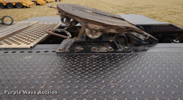 image for item DJ7471 2000 Peterbilt 378  semi truck