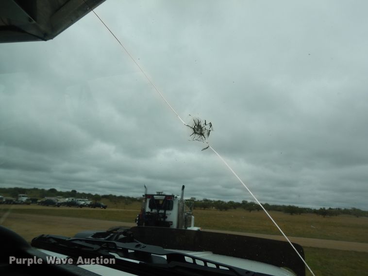 image for item DJ7471 2000 Peterbilt 378  semi truck