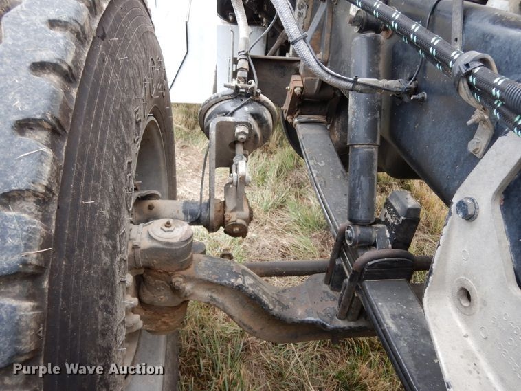 image for item DJ7471 2000 Peterbilt 378  semi truck