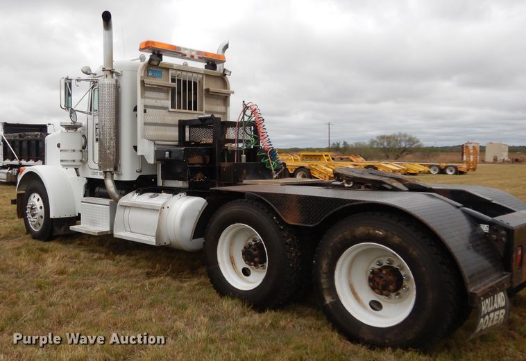 image for item DJ7472 1998 Peterbilt 378  semi truck