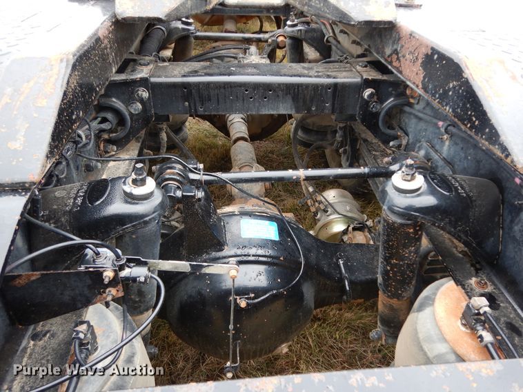 image for item DJ7472 1998 Peterbilt 378  semi truck