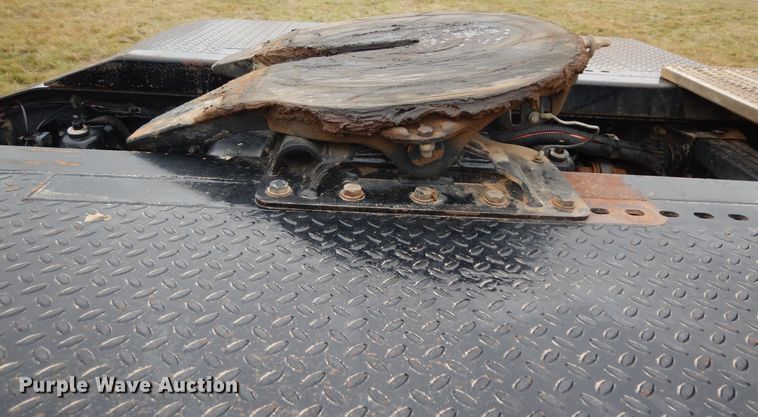 image for item DJ7472 1998 Peterbilt 378  semi truck