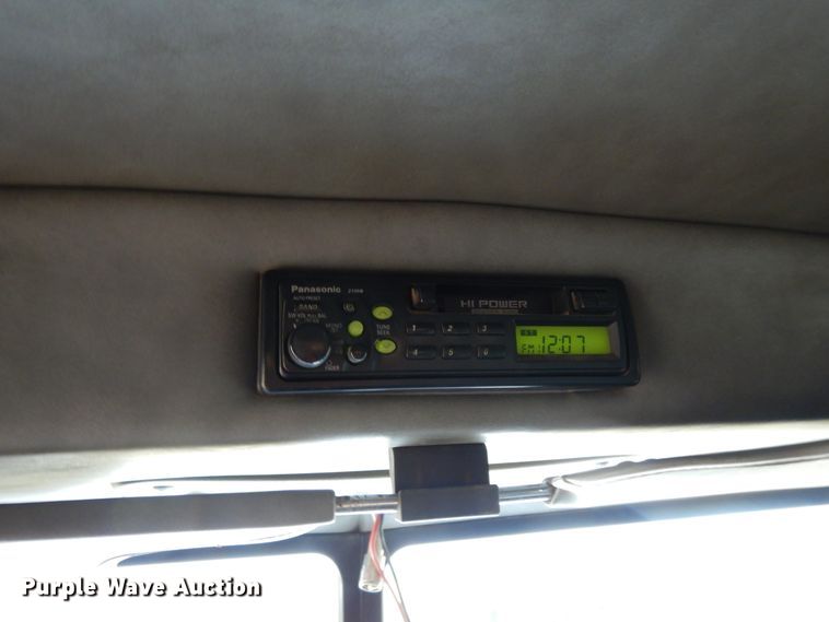 image for item DJ7472 1998 Peterbilt 378  semi truck