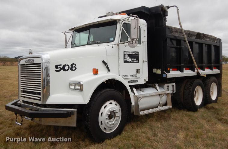 image for item DJ7473 1995 Freightliner FLD  dump truck